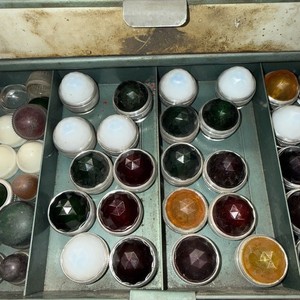 Vintage Jewel Screw Lens For Pilot Lamp Indicator And Various Odd Bulbs