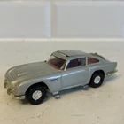 Corgi James Bond Aston Martin DB5 007 – Vintage Diecast Toy Car Working Features