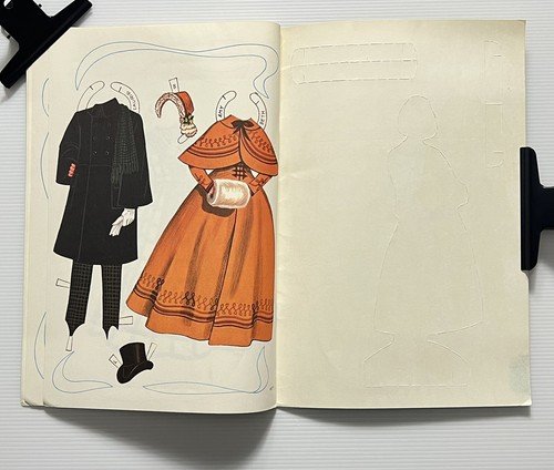 Little Women A Paper Doll Book Number 4477 Artcraft PB - Picture 7 of 7