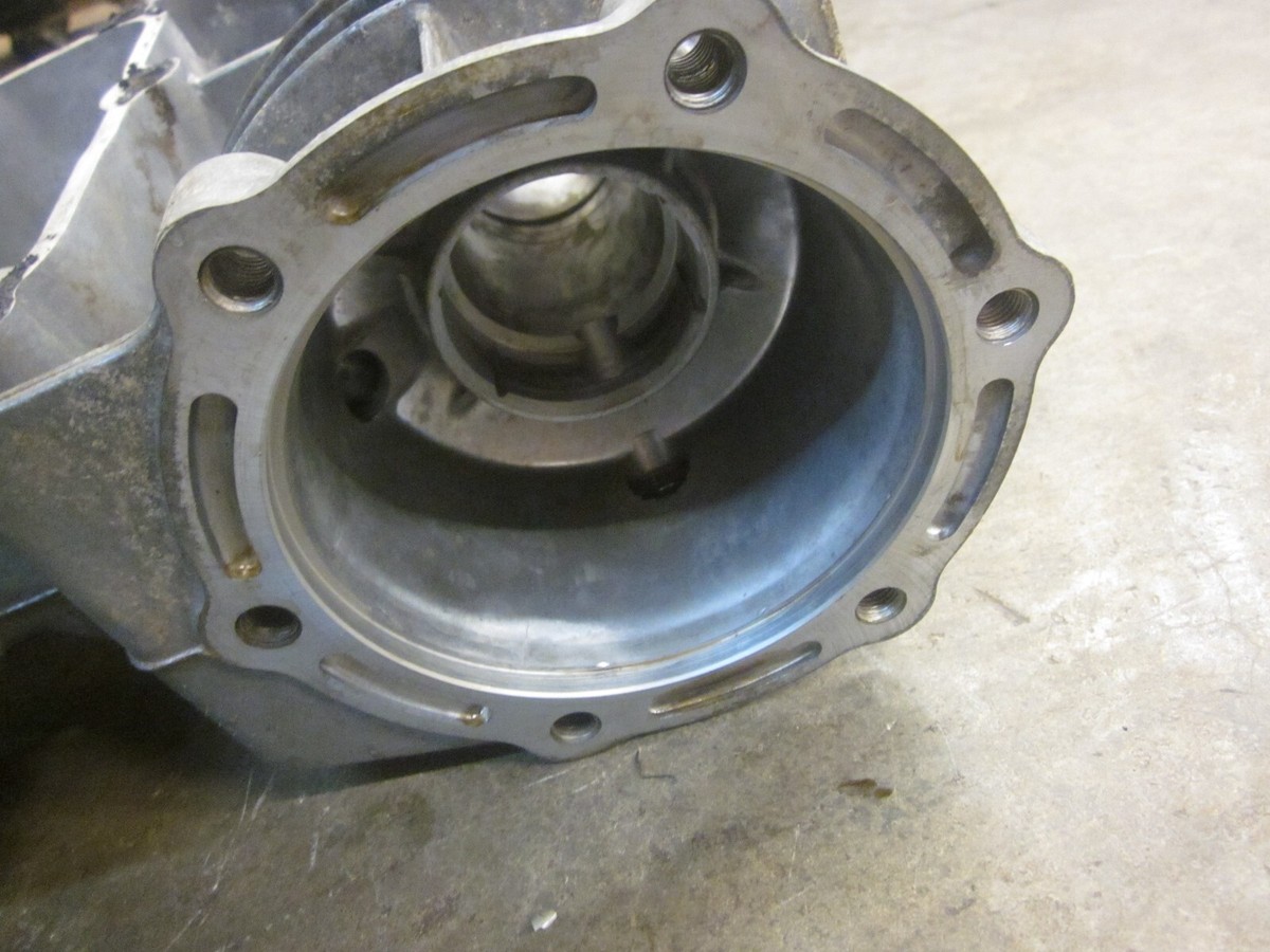 John Deere F525 Kawasaki PA540A Oil Pan Base M143235 | eBay