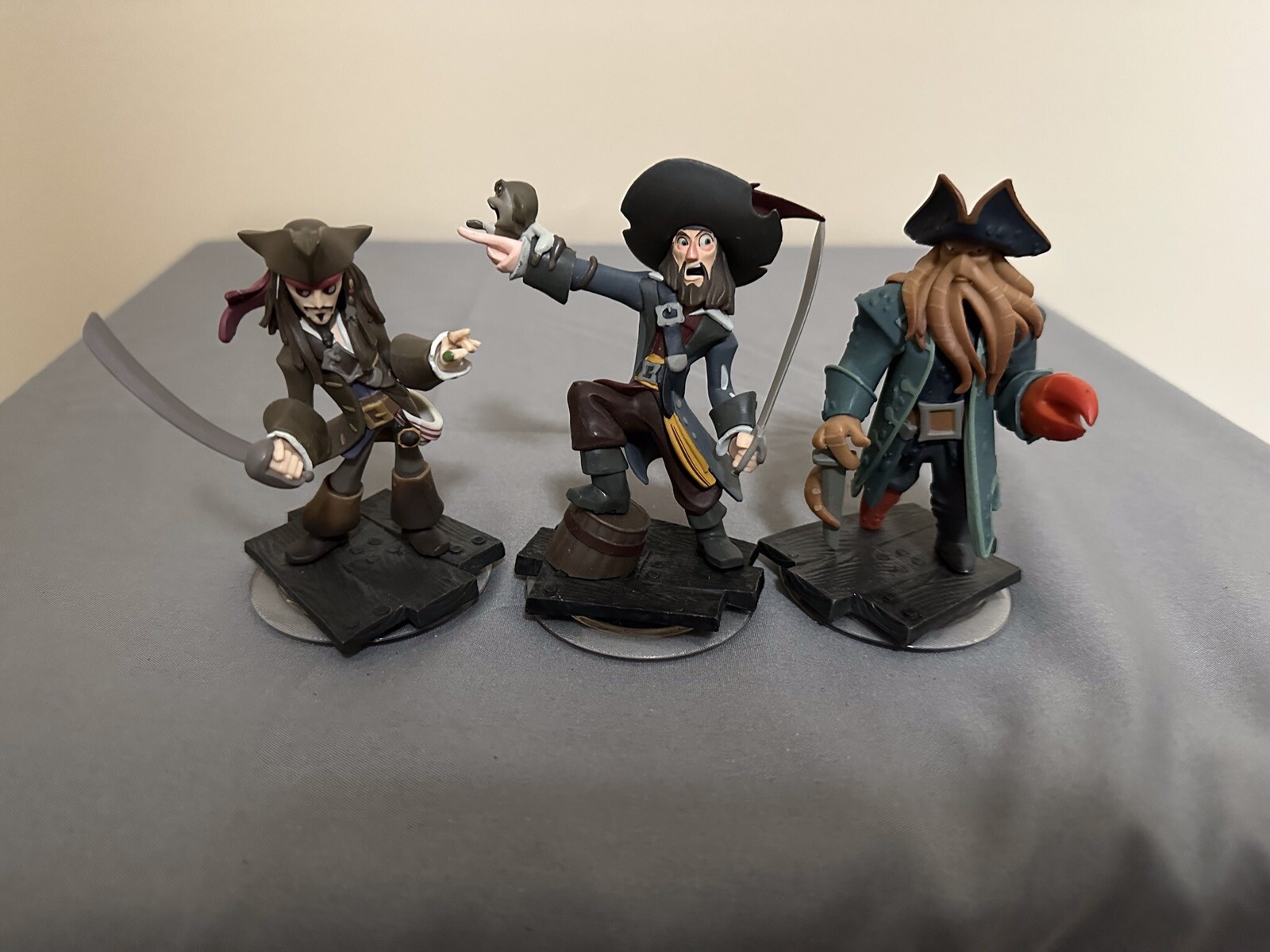 Disney Infinity 1.0 Figure lot of 3 Pirates of the Caribbean #23100 | eBay