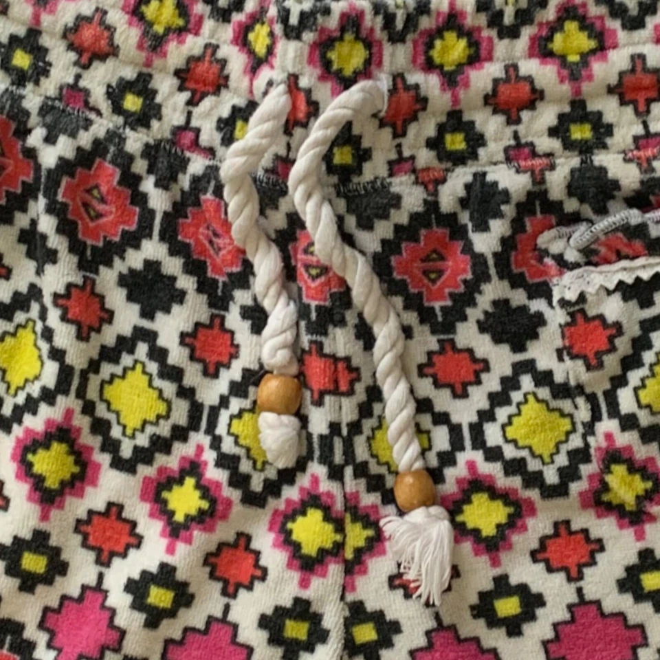 Shorts Anthropologie Kensie Feminino Pequeno Branco Multicolorido Boho Abstrato Puxador - Imagem 4 de 4