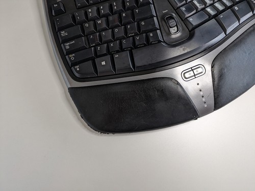 Microsoft Natural Ergonomic Keyboard 4000 v1.0 KU-0462 Model 1048 USB-Ships Free - Bild 3 von 4