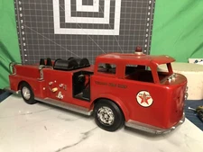 Vintage 1960s Buddy L AMF Wen Mac Corp Texaco Fire Chief Truck 