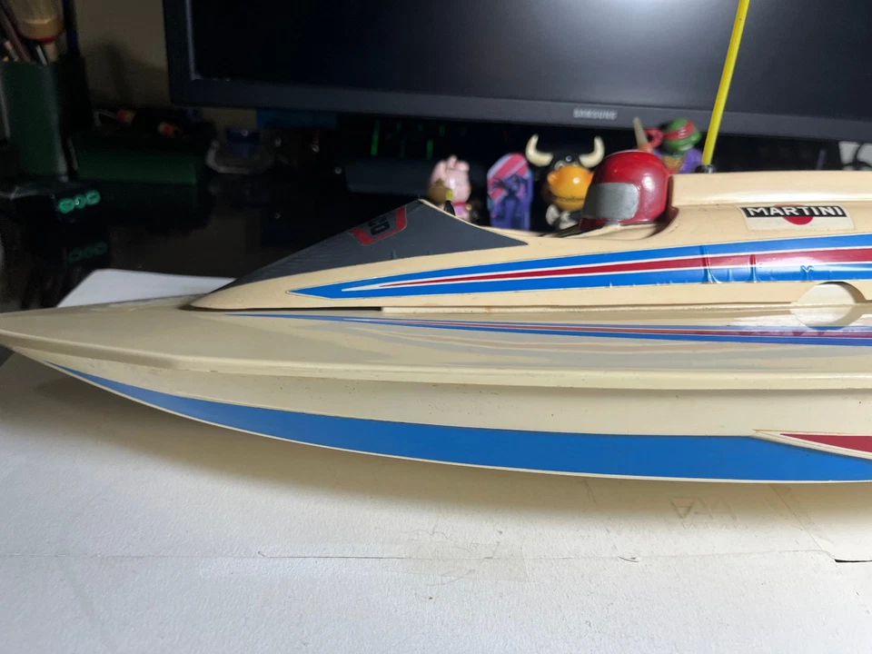 Rara barca vintage Graupner Hydrospeed Rc.- MOTOSCAFO RADIOCOMANDATO - Immagine 2 di 4