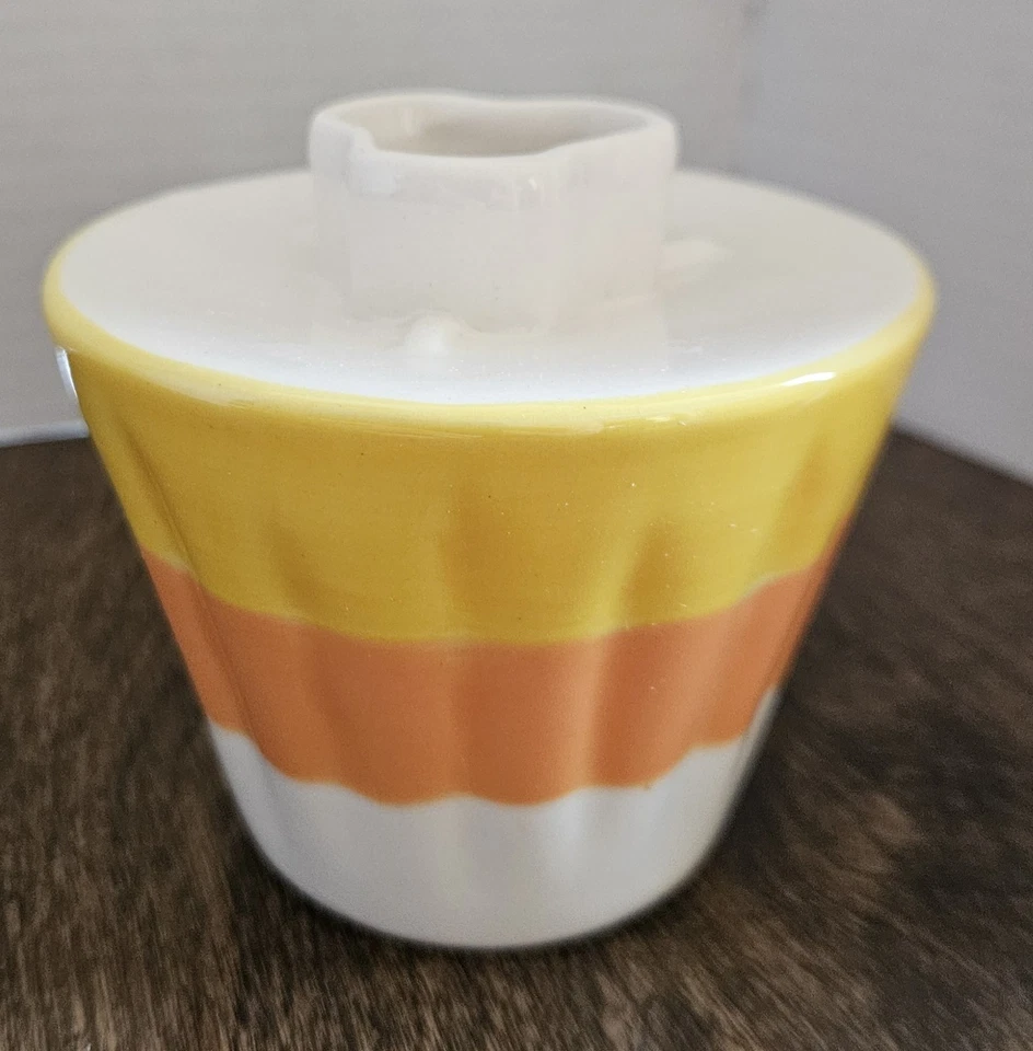 Tapper de velas de maíz de caramelo para celebrar el hogar 93384 Foto 2 de 4