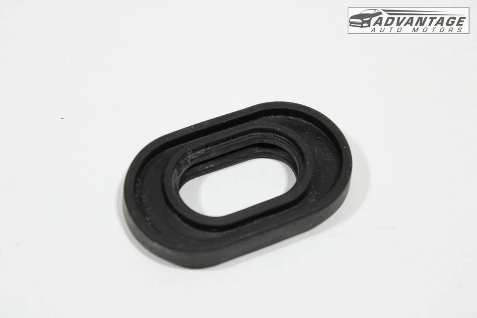 2017-2024 AUDI A4 QUATTRO B9 FRONT RIGHT EXTERIOR MIRROR GROMMET SEAL OEM - Image 3 of 4