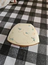 VINTAGE ELGIN AMERICAN POWDER COMPACT-PAINTED ENAMEL-BLUE BIRDS BELLS WEDDING