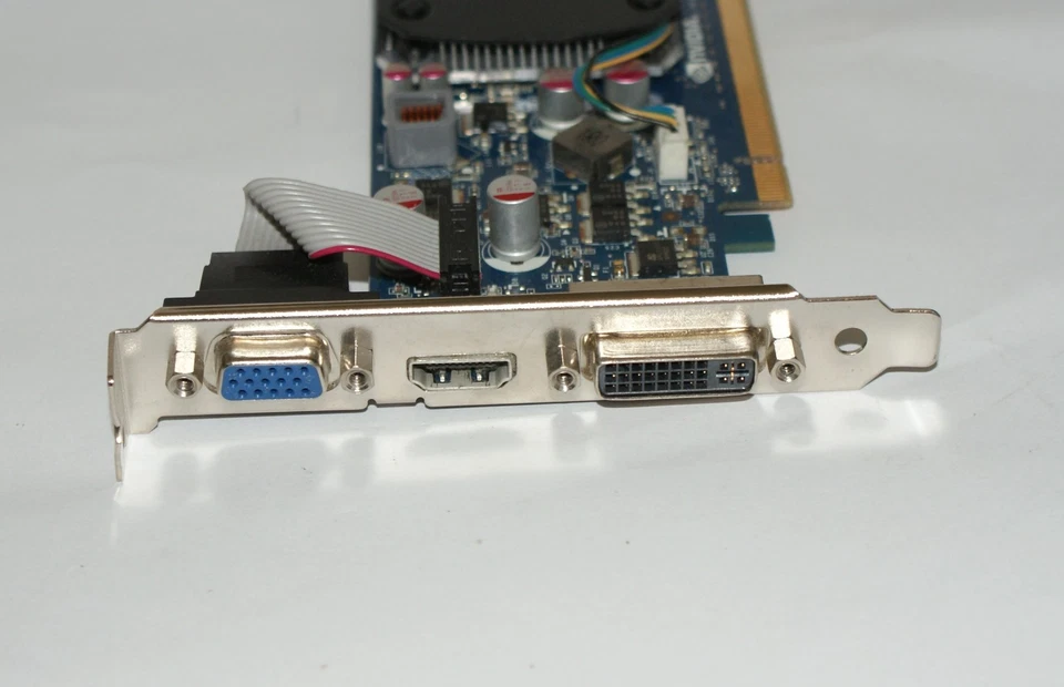 Pegatron Nvidia GeForce GT220 1GB DDR3 DVI/VGA/HDMI Graphics Card - Image 3 of 3