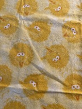 VINTAGE SESAME STREET BRIGHT YELLOW BIG BIRD BABY BLANKET