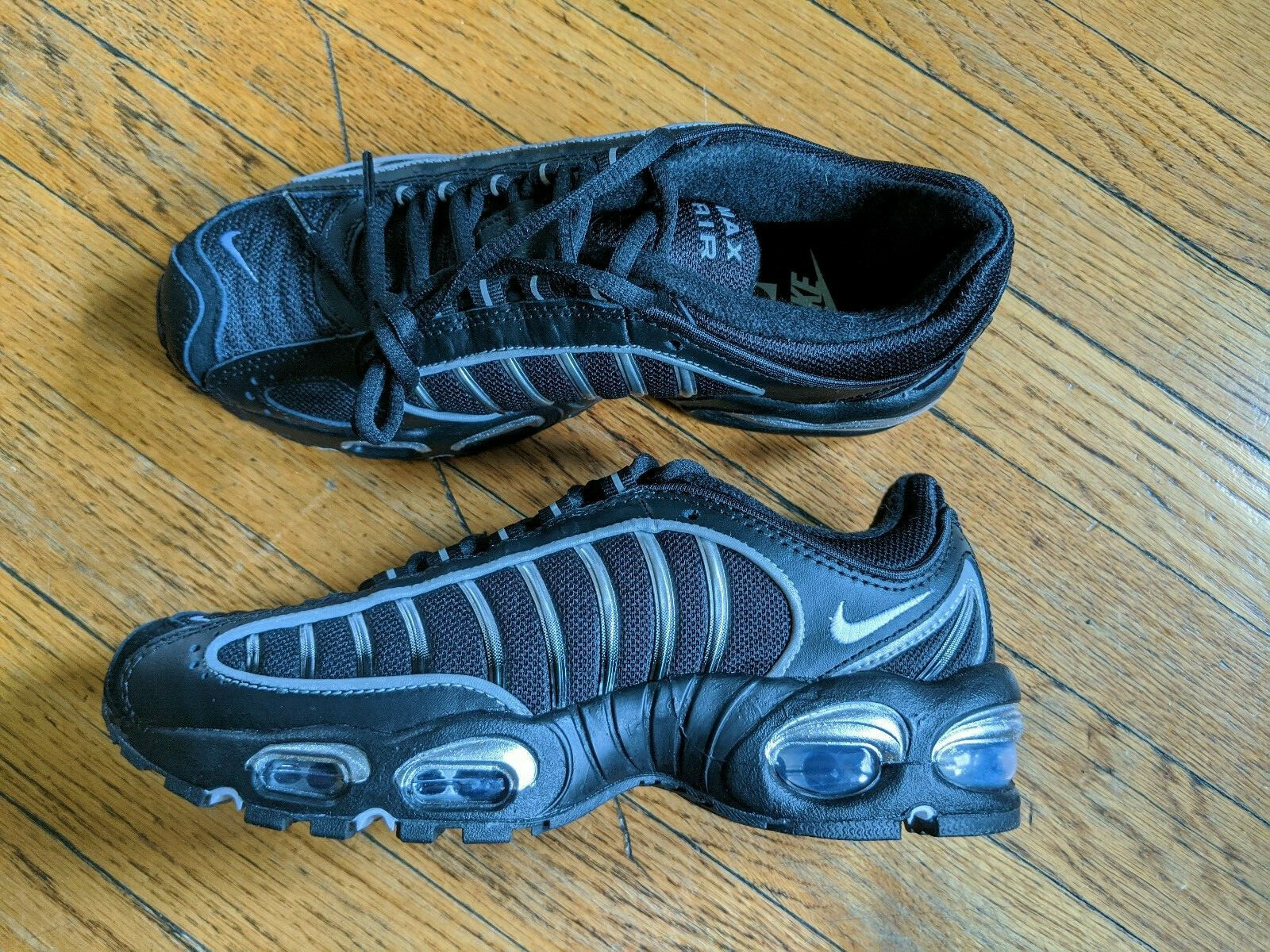 air max tailwind black silver