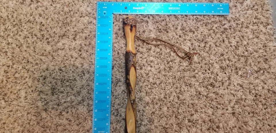 DE COLECCIÓN TALLADA MADERA RETORCIDA ARTE POPULAR BASTÓN PARA CAMINAR SS Foto 2 de 4