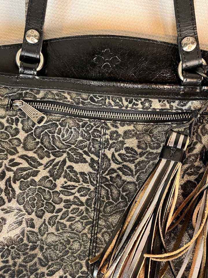 Patricia Nash Chantilly Lace Poppy Tote leather black & white - Image 3 of 4