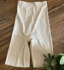 Wacoal Women's Leg Shaper 805171 iPant Long Beige 6-M Shapewear