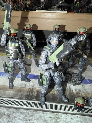 Valaverse Action Force Urban Commando 6-inch Figure Lot of 5 W/ Accessories