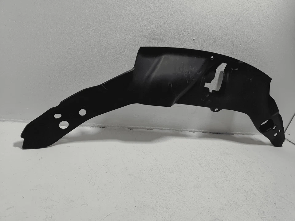 Cubierta superior del núcleo del radiador delantero Honda Passport 2019-2021 protector de mira OEM Foto 4 de 4