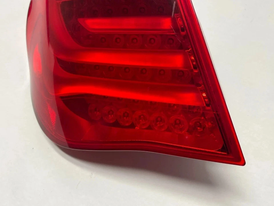 09-12 BMW 750Li 750i F01 Luz Trasera Izquierda Lado del Conductor Exterior Lámpara 7182201 Fabricante Original Foto 4 de 4