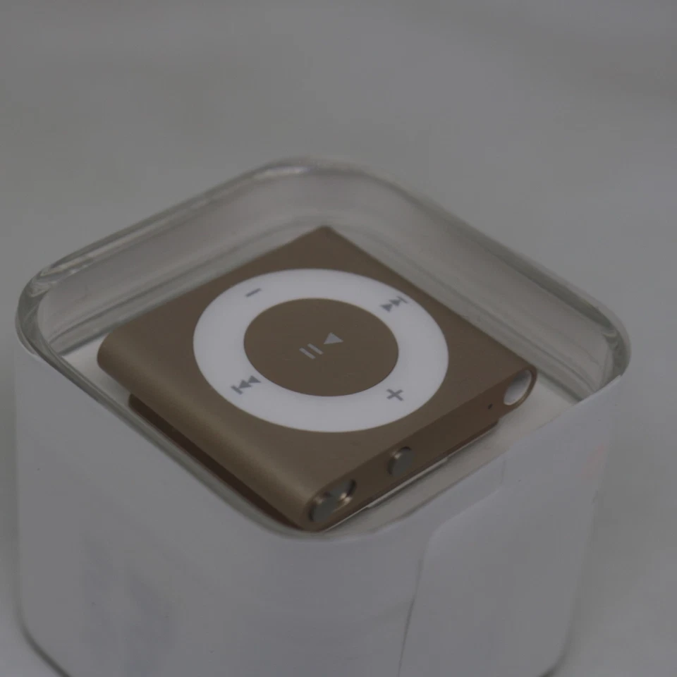 Apple iPod shuffle 4. Generation Gold / Neu  (2GB) / Clip-MP3 Player / Händler - Bild 4 von 4