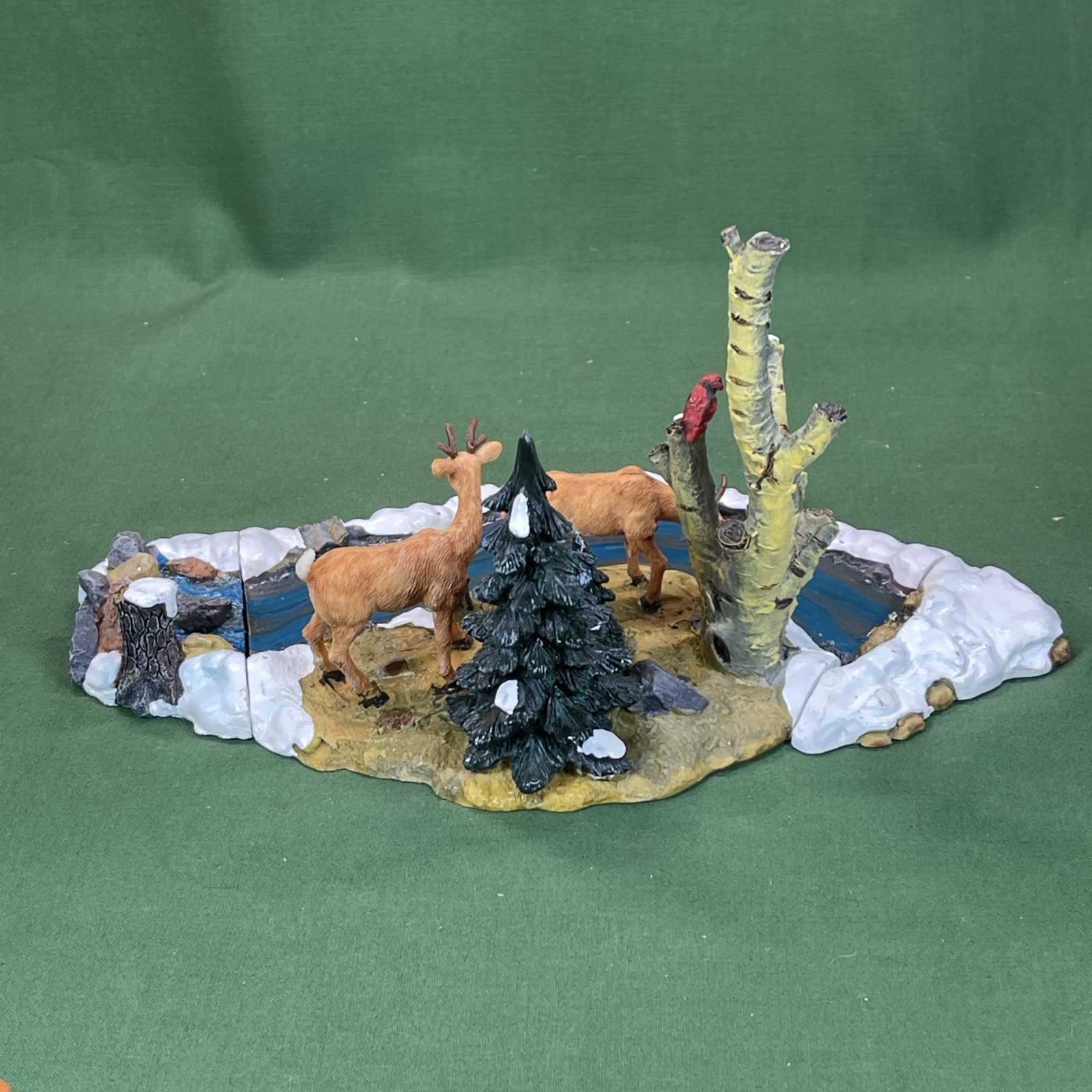 2000 LEMAX Feeding Deer Set Of 3 Poly Resin Village Landscape w/Box 03327 A