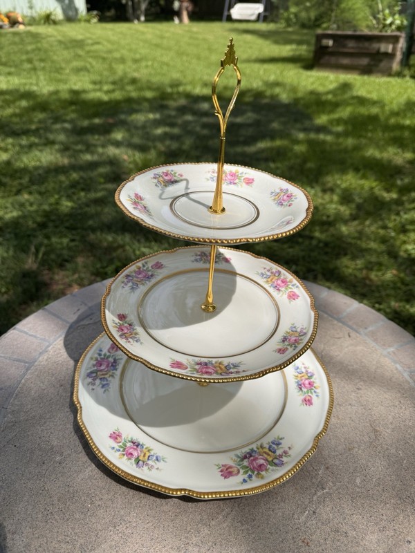 Castleton China 3-Tier Porcelain Floral Cake Stand Metal Handle