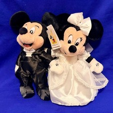 NWT Disney Store MICKEY  MINNIE WEDDING BRIDE GROOM Beautiful Plush Set - 2pc