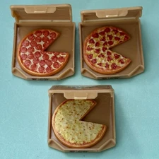 Mini Brands Fill the Fridge Pizza Hut Pizza Bundle