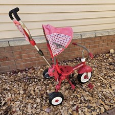 Radio Flyer Tricycle Ride On Toy Assembled Convertible Steer N Stroll Folds Read