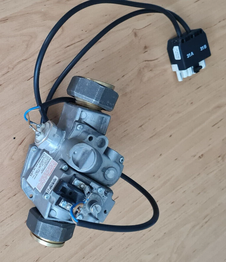 Robertshaw Grayson Gasarmatur Gaskombiregler U7010 DERHC-  S7A - Изображение 2 из 4