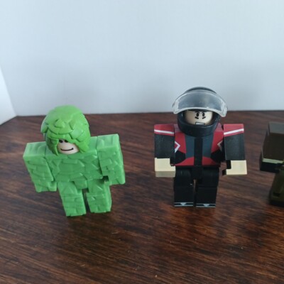 Roblox Series 2 Apocalypse Rising Lot Of 5 | eBay