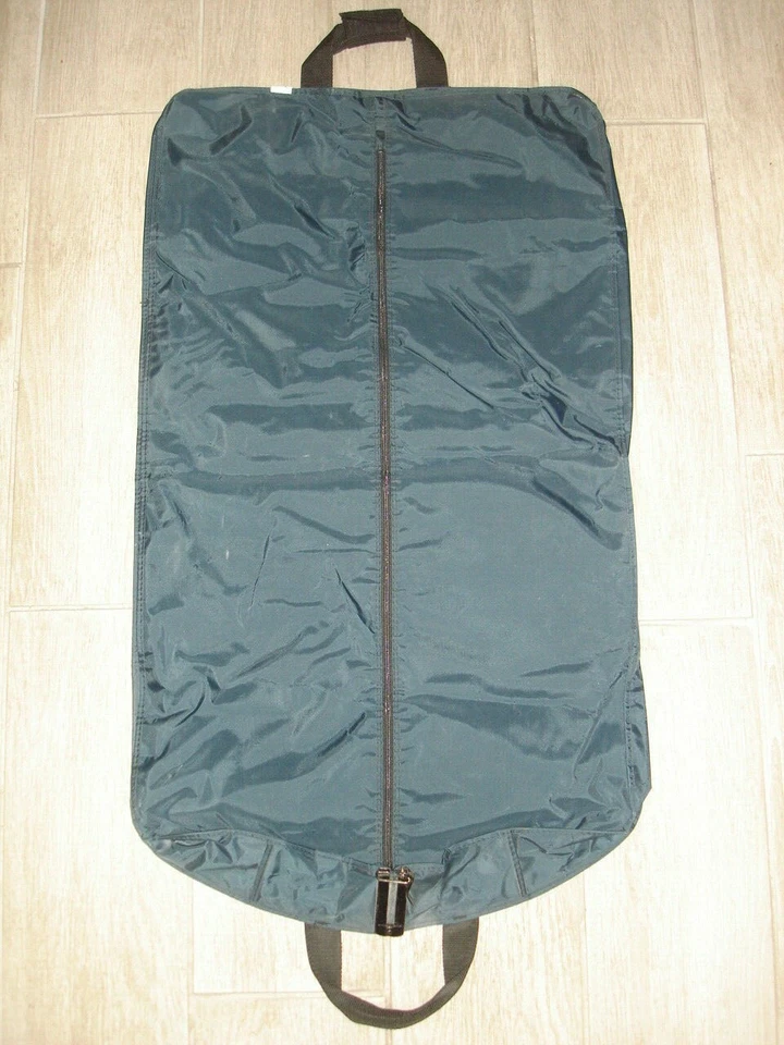 Bolsa de viaje/almacenamiento Wally Bags con grandes bolsillos para accesorios Foto 3 de 4