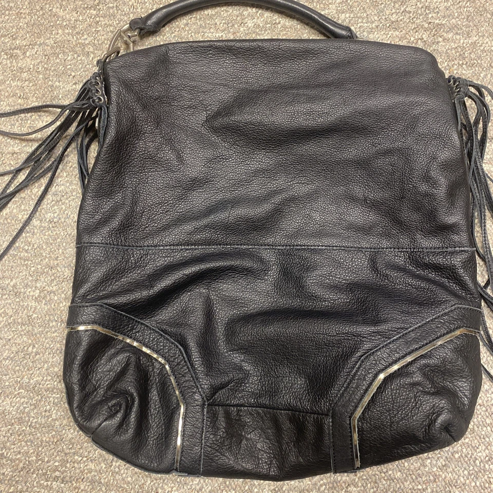 Bolso Hobo Lieberskind Berlin Tokio Cuero Negro Flecos Foto 4 de 4