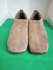 Easy Spirit Womens 8N Tan Suede Eveline Slip On Shoes