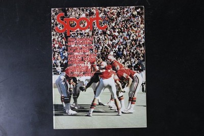 Sport Magazine Football College Huddle Utah UNLV Kickers