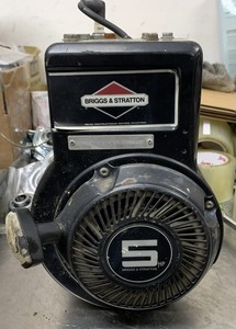 Briggs & Stratton  5hp Horizontal Shaft Engine Go Cart Mini Bike Engine