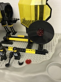 LEGO Space: Message Intercept Base (6987) READ DESCRIPTION Incomplete