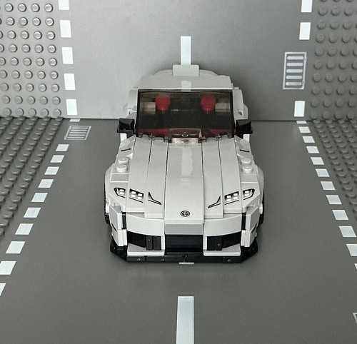 LEGO SPEED CHAMPIONS TOYOTA GR SUPRA "GRIS AZULADO CLARO PERSONALIZADO" #76901 NUEVO - Imagen 2 de 5