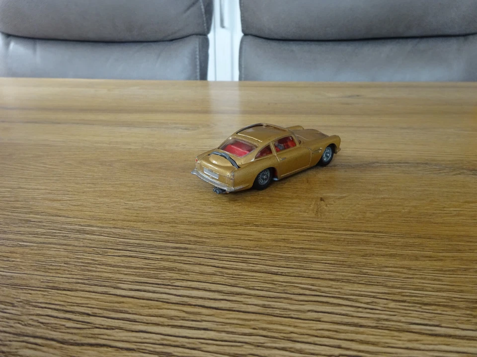 Corgi Toys 261 James Bond's Aston Martin DB5 Goldfinger 60er Jahre Corgi Rar - Bild 4 von 4
