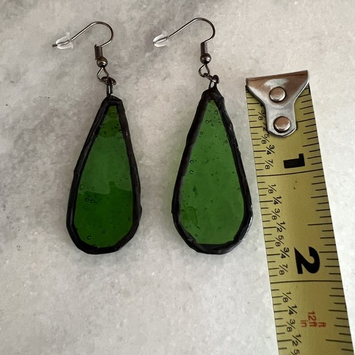 Artisan Handmade Green ๐ Teardrop Stained Glass Pierced Dangling Earrings - Picture 4 of 5