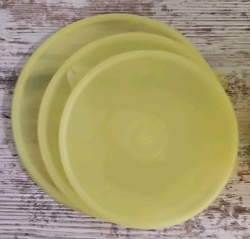 vintage set of 3 Tupperware storage containers, new - Picture 2 of 16