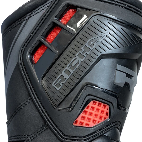 Black Red, photo 5 of 9