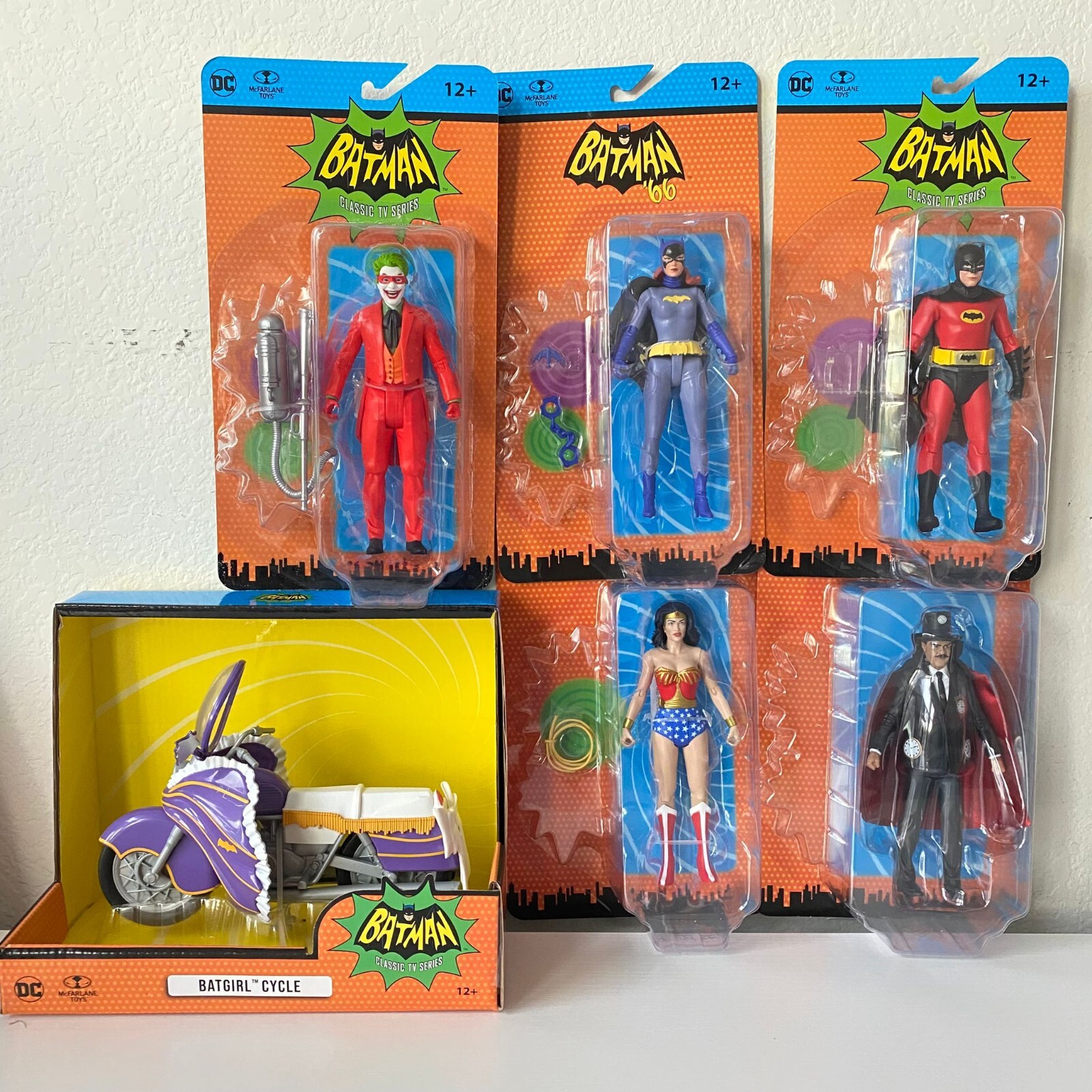 McFarlane Toys DC Retro Batman 66 Wave 11 Bundle with Batgirl Cycle