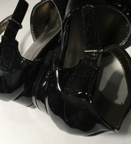 Toddler~143 Girl Brand~SZ 5~Faux Patent Leather Mary Janes~Beaded Flower Accent - Picture 10 of 10
