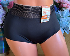 Warner's Medium Silky Black with Stretch Lace Waistband Brief Panties 7401 NWT