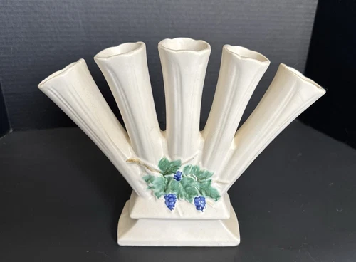 McCoy Pottery VTG  5 Finger Vase White Grapes & Leaves MCM