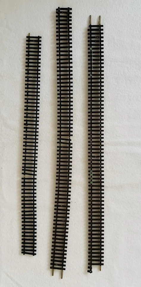 3x HO / OO Flexible Tracks - 2 PECO Streamline And 1 Other (40 - 50cm), GC - image 2 of 4