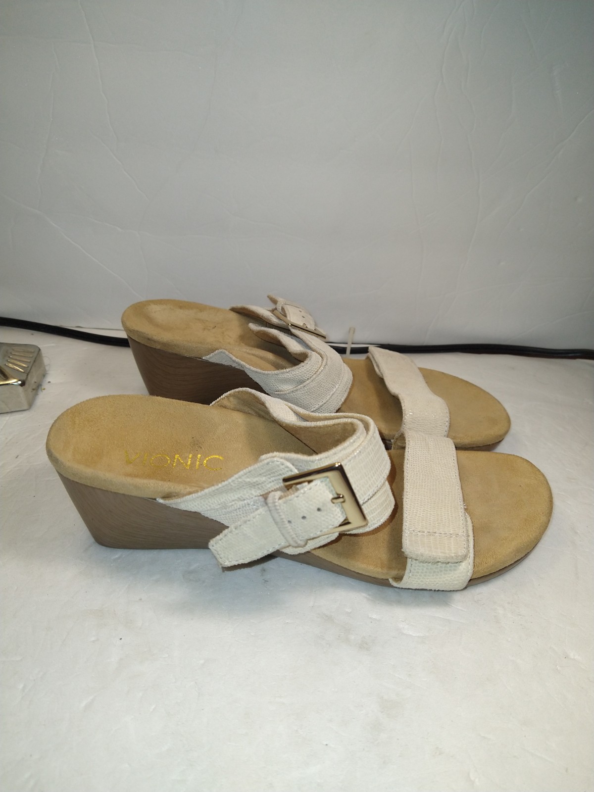 Vionic Natoma Orthaheel Comfort Wedge Sandals for Women Size 6