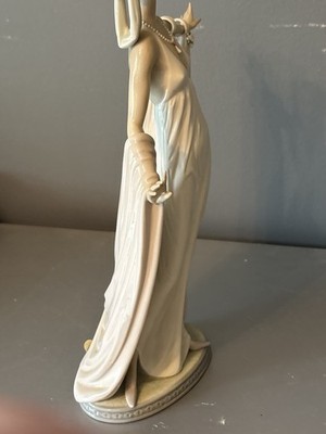 LLADRO LIMITED GRAND DAME #1568 FIGURINE SPAIN FF3 | eBay