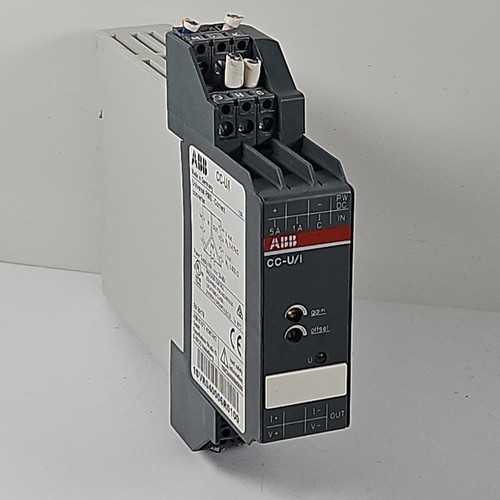 ABB 1SVR040006R0100 CC-U/I Unità Modulo di controllo convertitore di corrente universale RMS - Foto 2 di 7