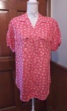 White Stage Size Med Coral & White Short Cuff Sleeve Blouse Pockets Cuff