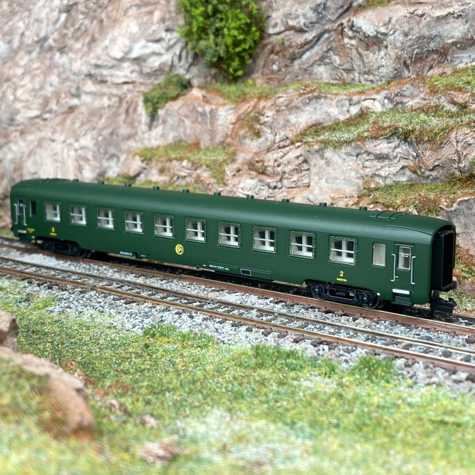 Coffret 3 voitures voyageurs DEV AO ARNOLD-HN4385 - UTM Modélisme